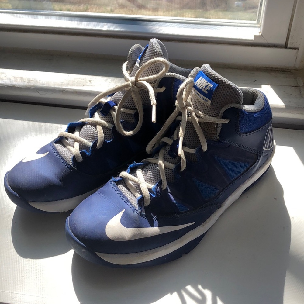 Nike Blue Basketball Shoes Youth 7